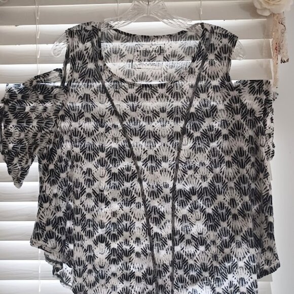 We The Free Women’s Size S/M Cold-Shoulder Patterned Linen-Blend Top Free People - Picture 5 of 9